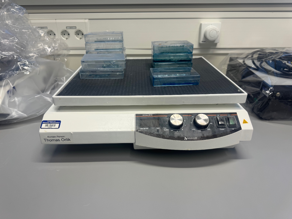 Image of Heidolph Unimax 2010 Platform Shaker